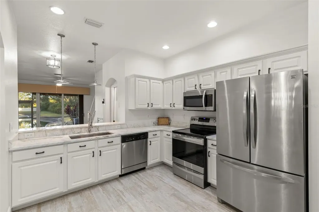 10365 Heron Key Way Tampa FL 33625