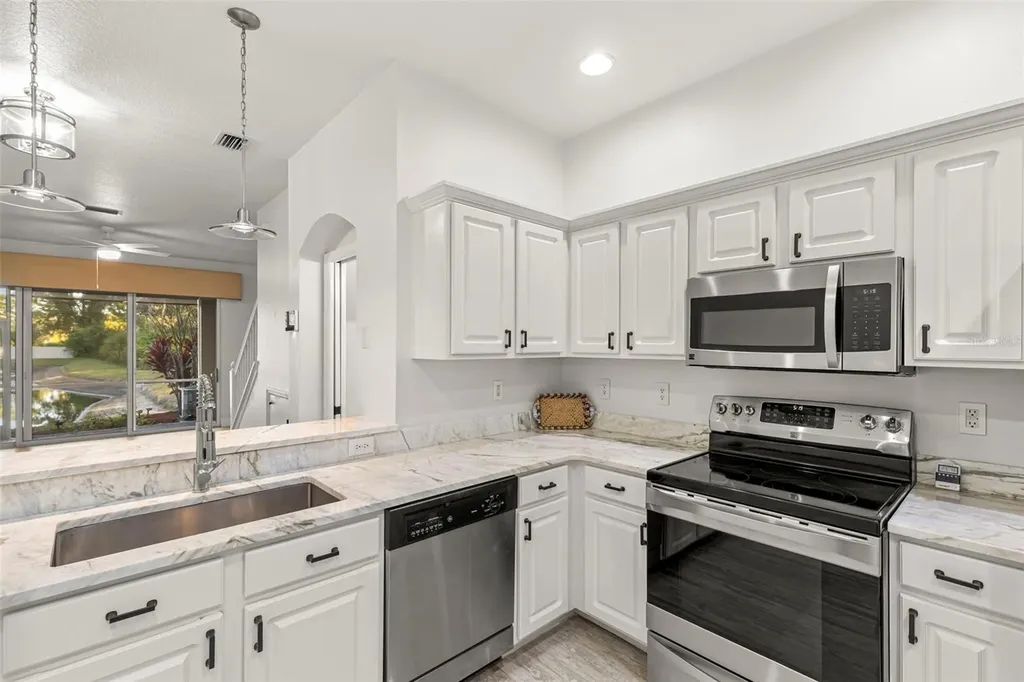10365 Heron Key Way Tampa FL 33625