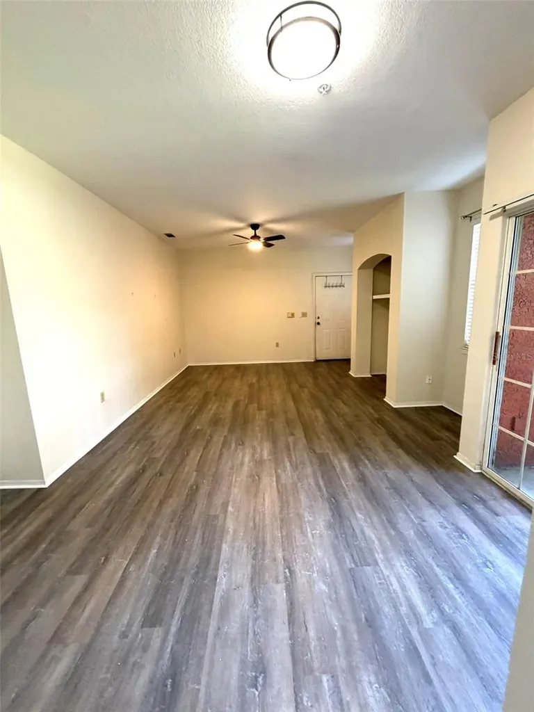 1325 Rotonda Point Lake Mary FL 32746