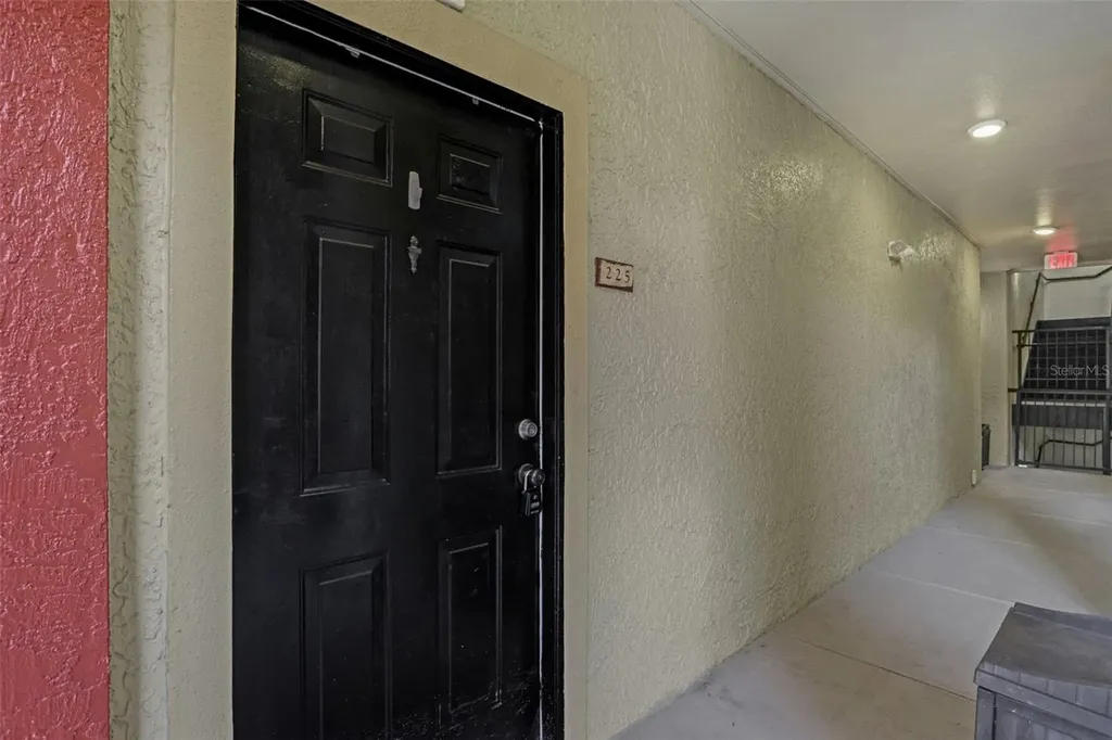1325 Rotonda Point Lake Mary FL 32746