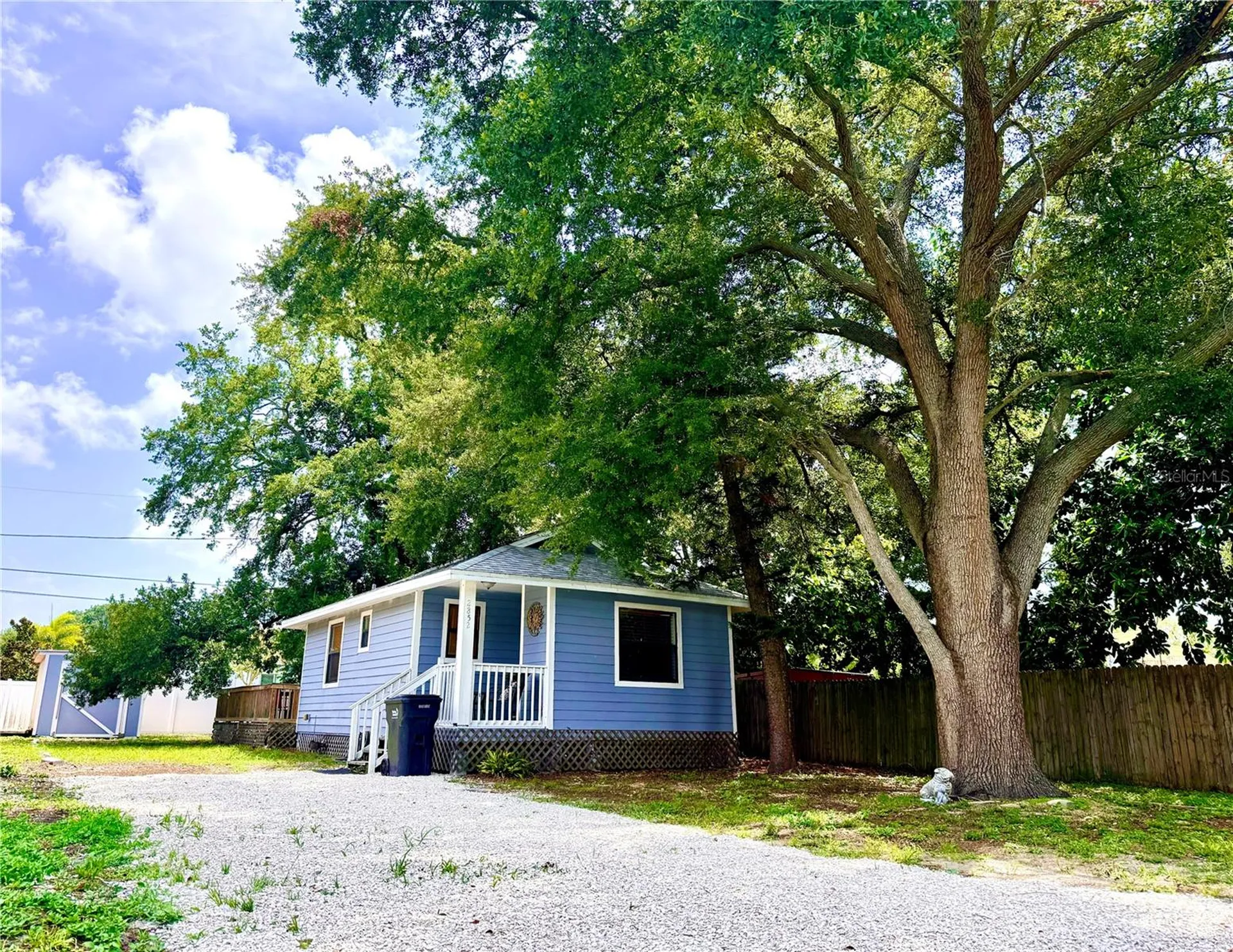 2852 59th Avenue N St Petersburg FL 33714
