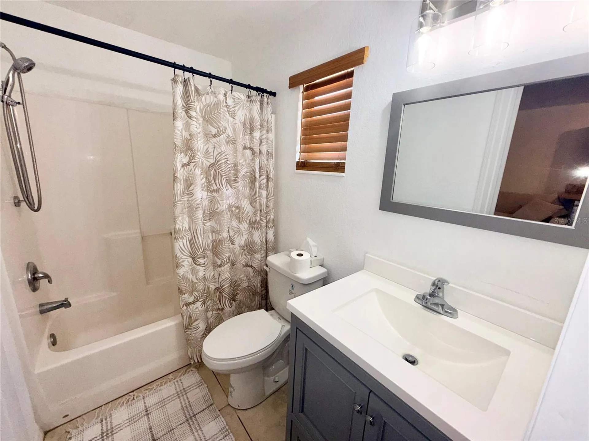 2852 59th Avenue N St Petersburg FL 33714