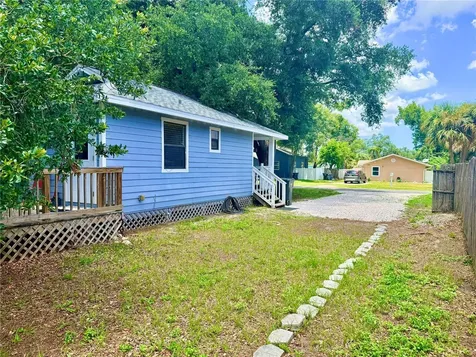 2852 59th Avenue N St Petersburg FL 33714