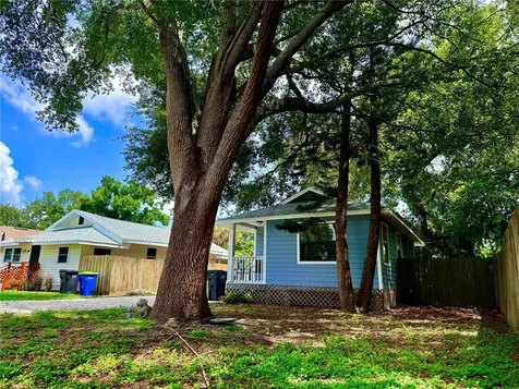 2852 59th Avenue N St Petersburg FL 33714