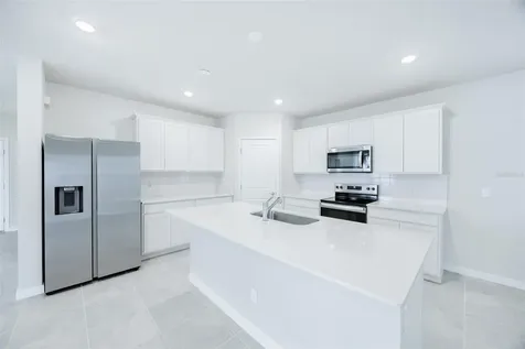 6090 Windy Leaf Alley St Cloud FL 34771
