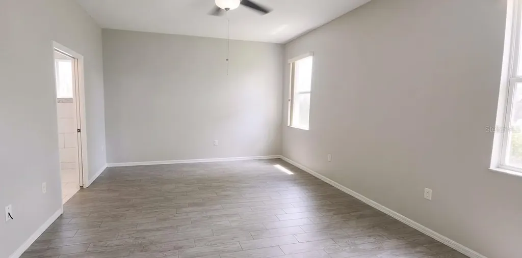 107 Slipper Key Road Apollo Beach FL 33572