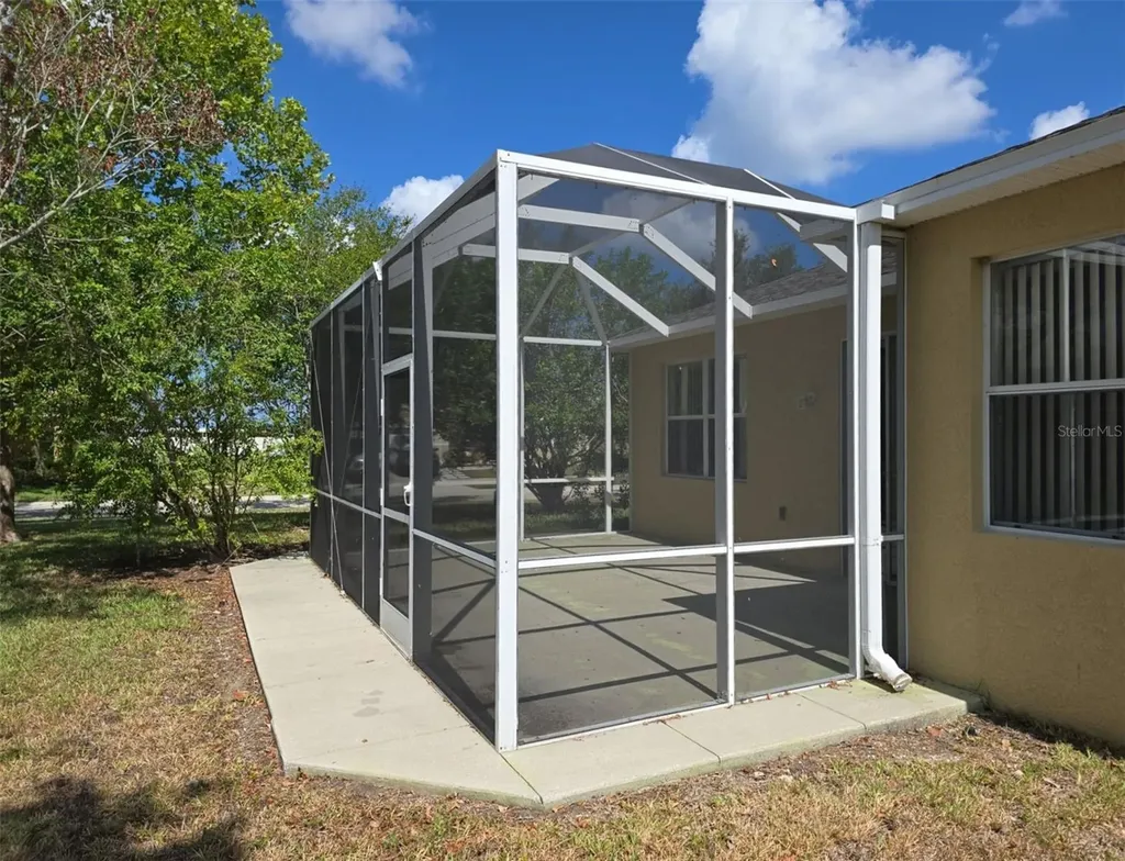 107 Slipper Key Road Apollo Beach FL 33572