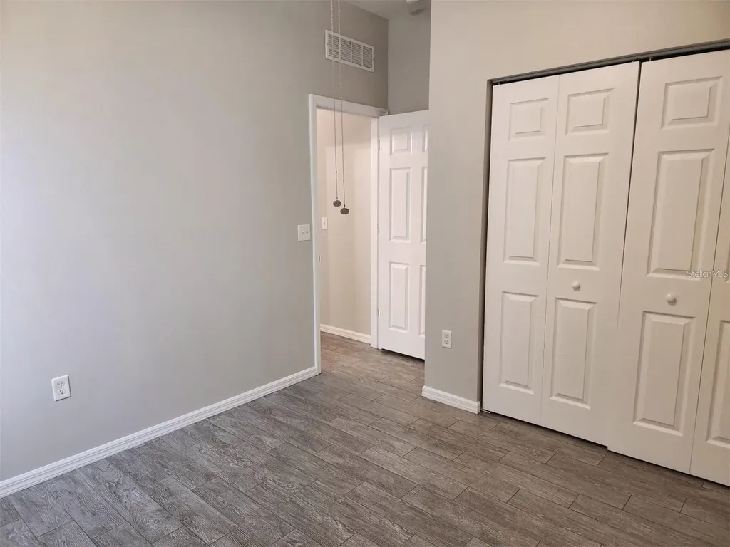 107 Slipper Key Road Apollo Beach FL 33572