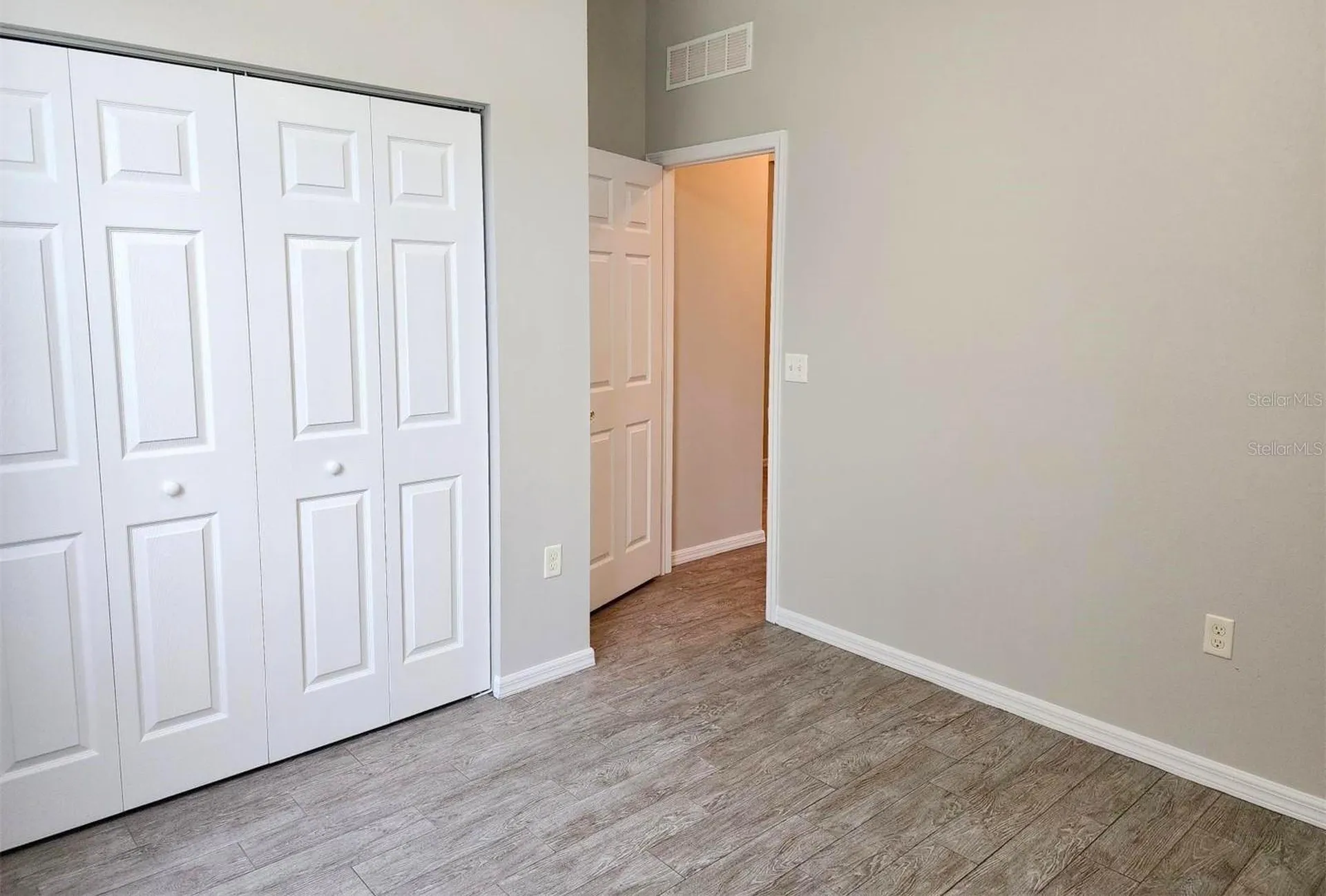 107 Slipper Key Road Apollo Beach FL 33572