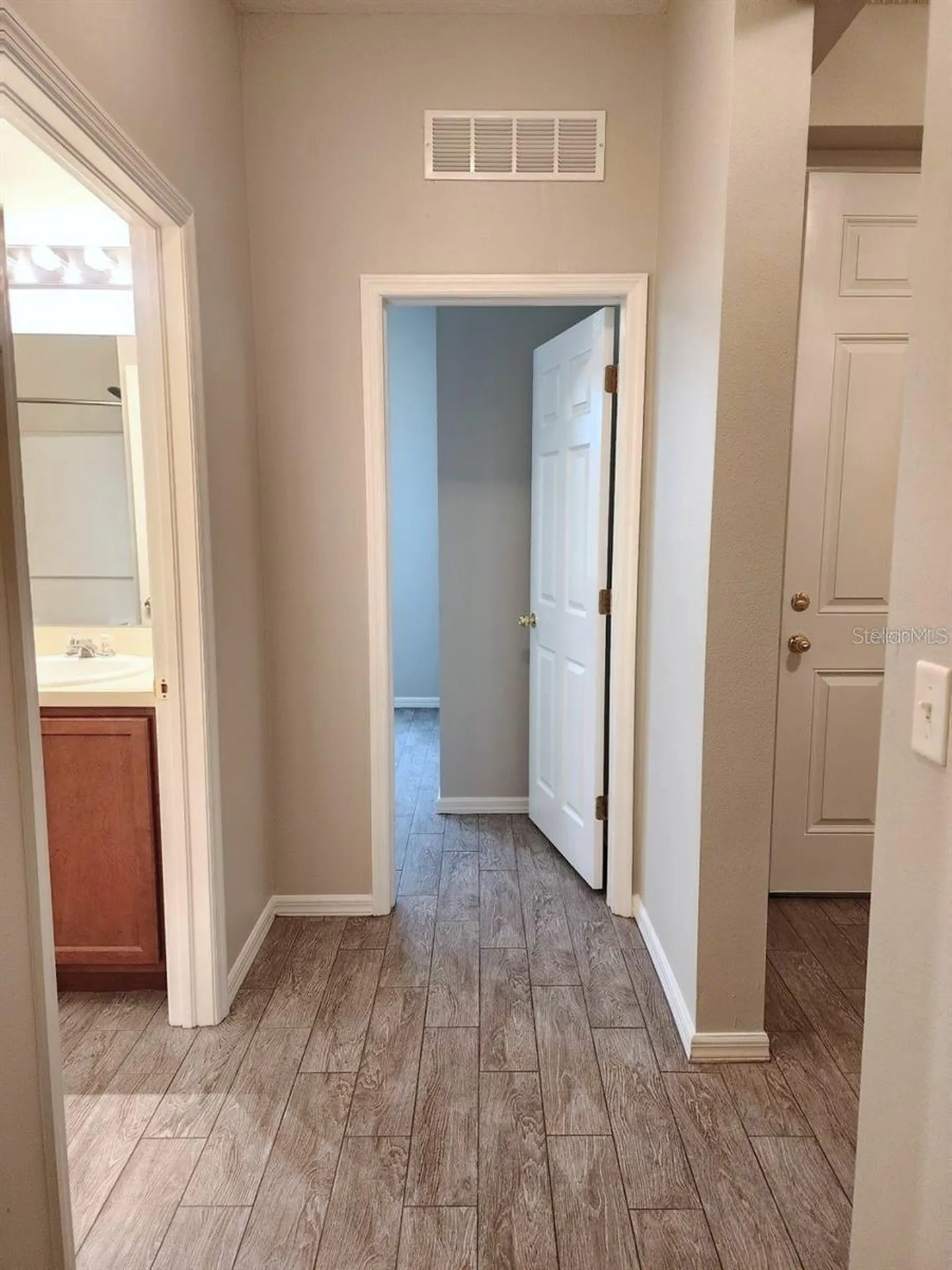 107 Slipper Key Road Apollo Beach FL 33572