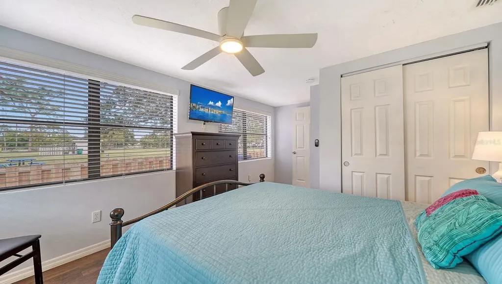 6061 Border Lane Sarasota FL 34231