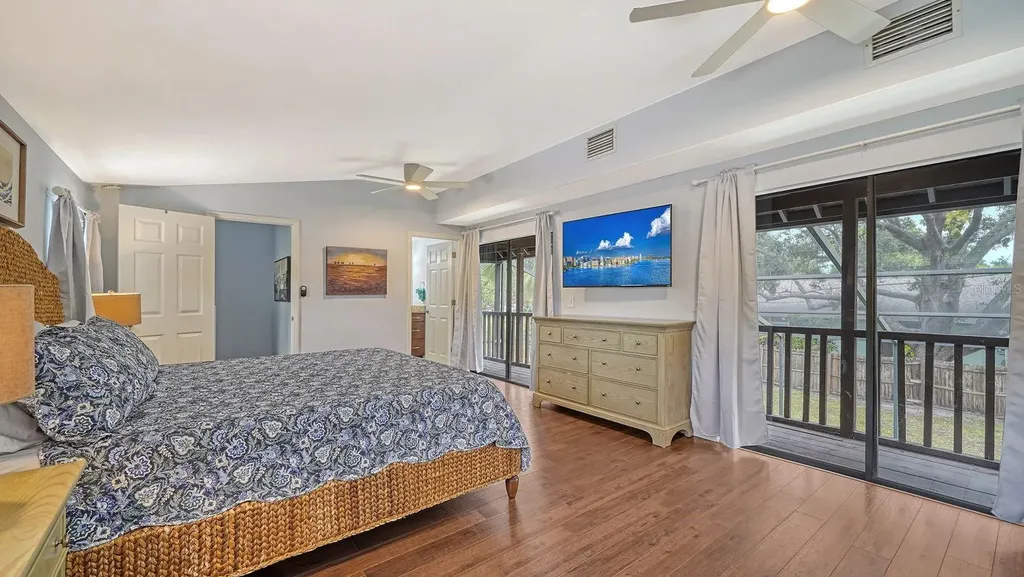 6061 Border Lane Sarasota FL 34231