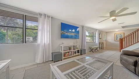 6061 Border Lane Sarasota FL 34231