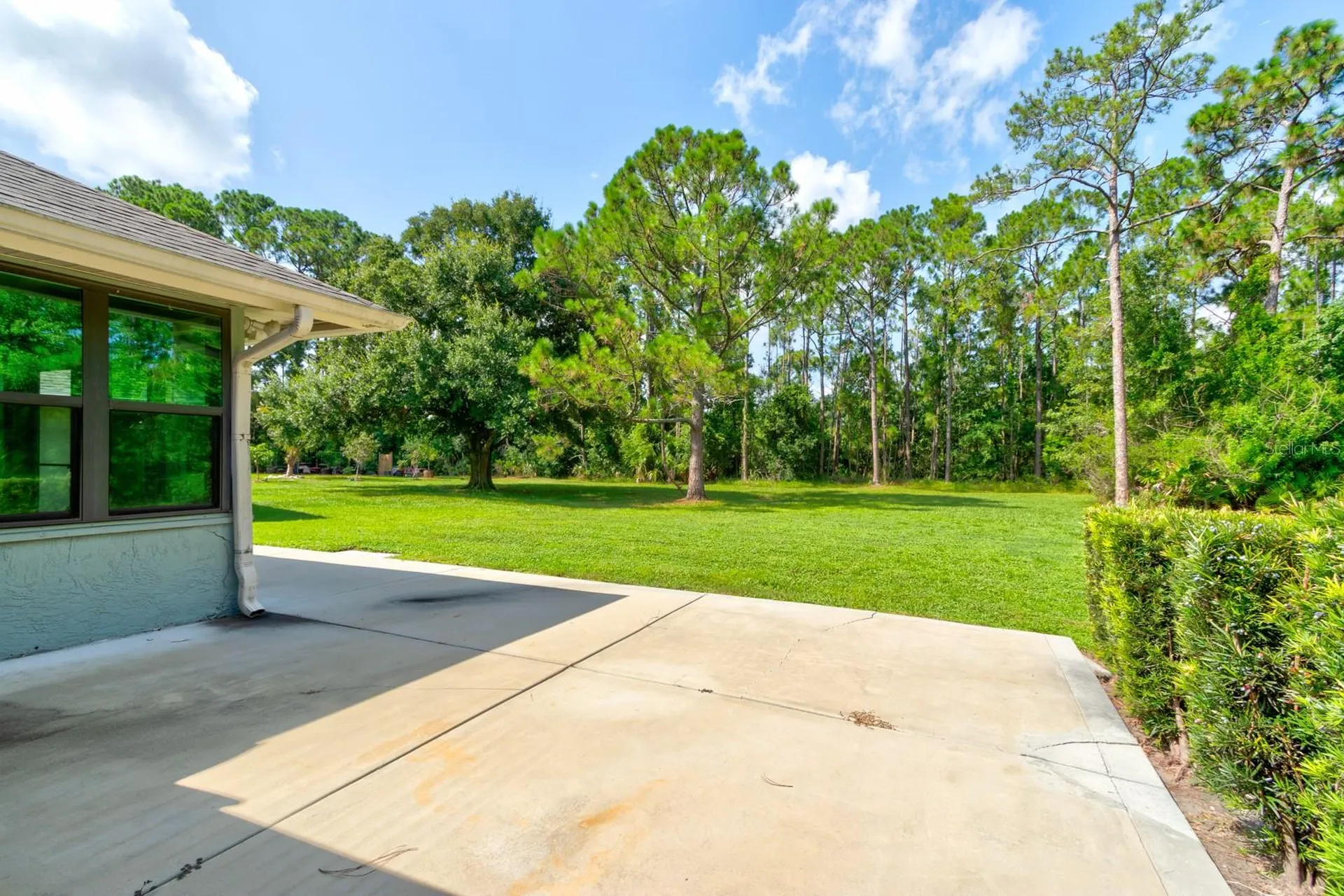 317 Glenbriar Circle Daytona Beach FL 32114