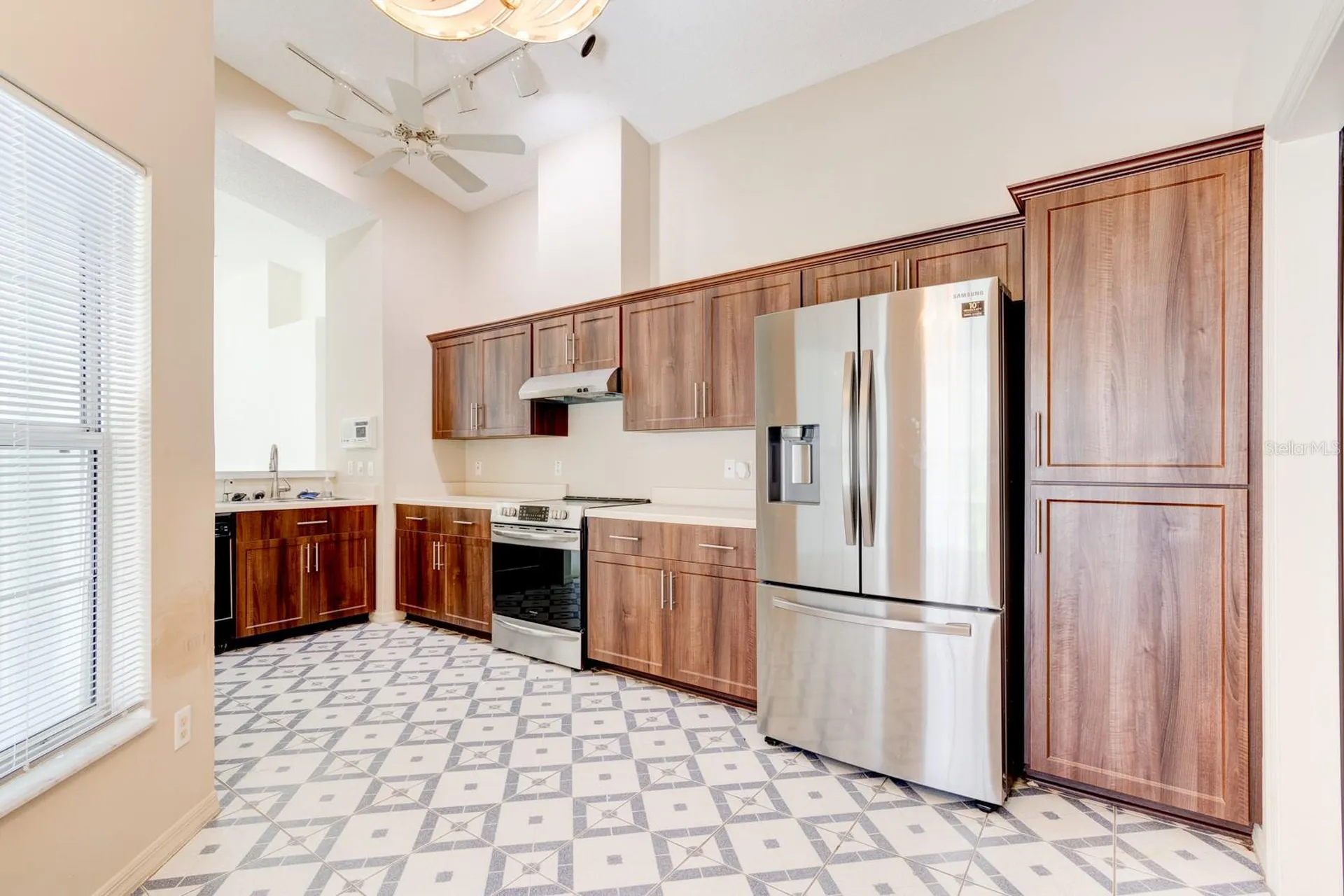 317 Glenbriar Circle Daytona Beach FL 32114