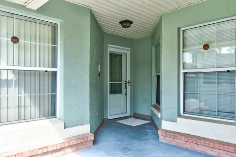317 Glenbriar Circle Daytona Beach FL 32114