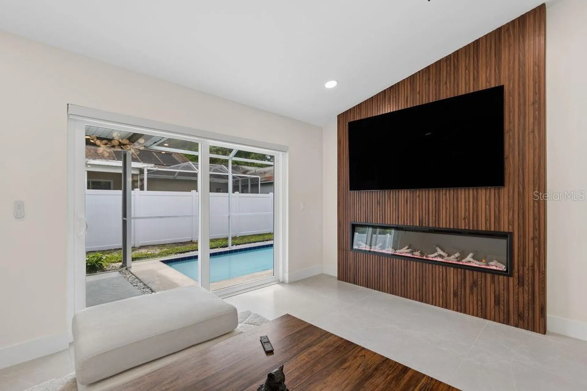 12041 68th Street Largo FL 33773