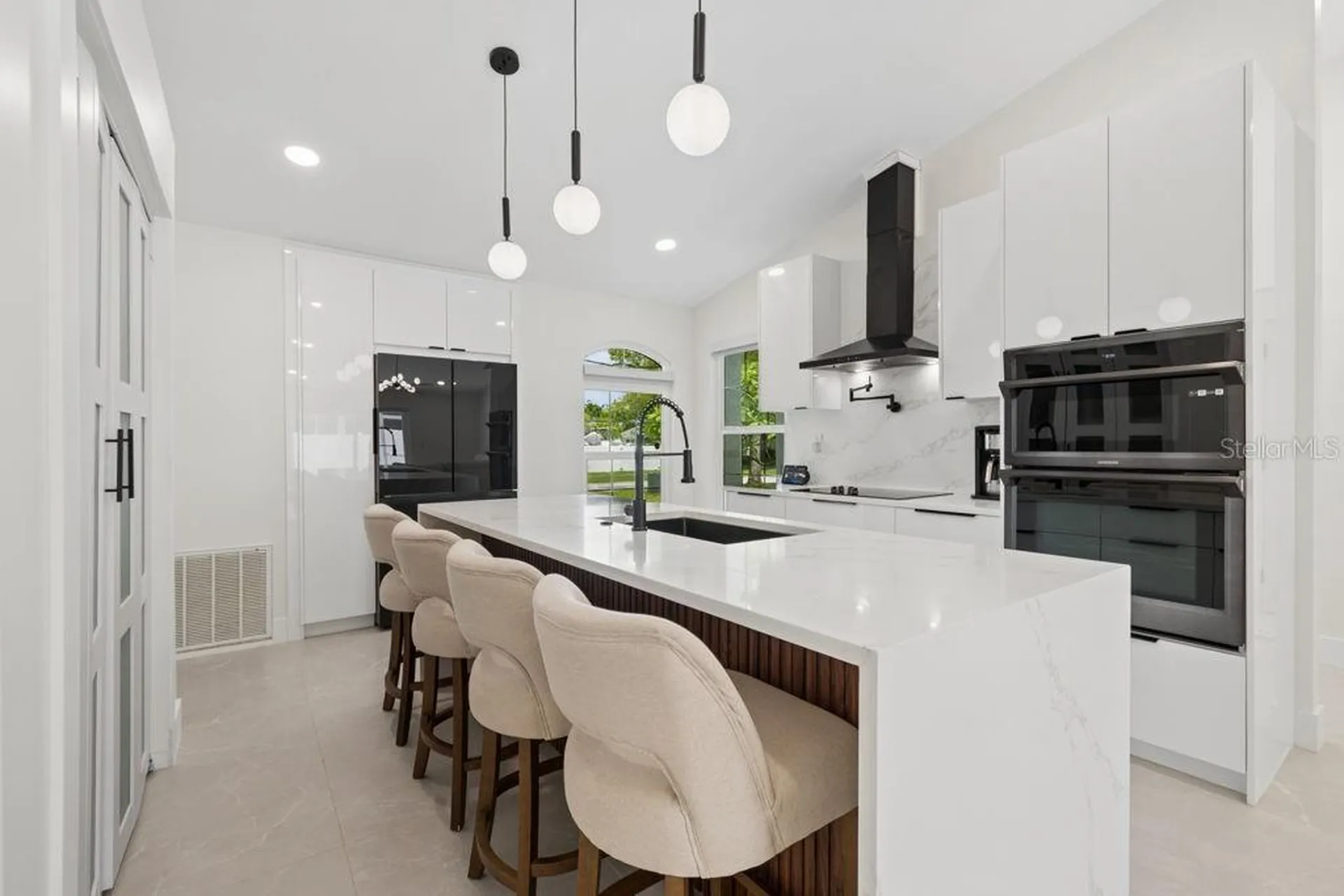 12041 68th Street Largo FL 33773