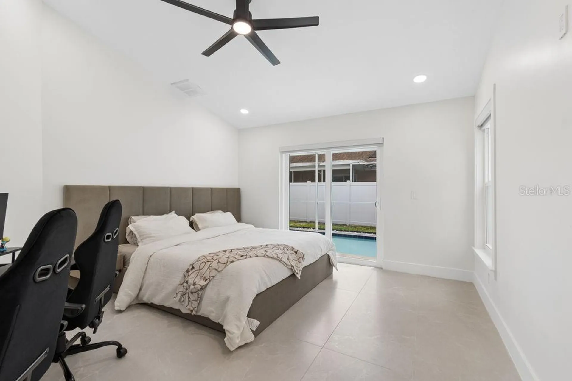 12041 68th Street Largo FL 33773