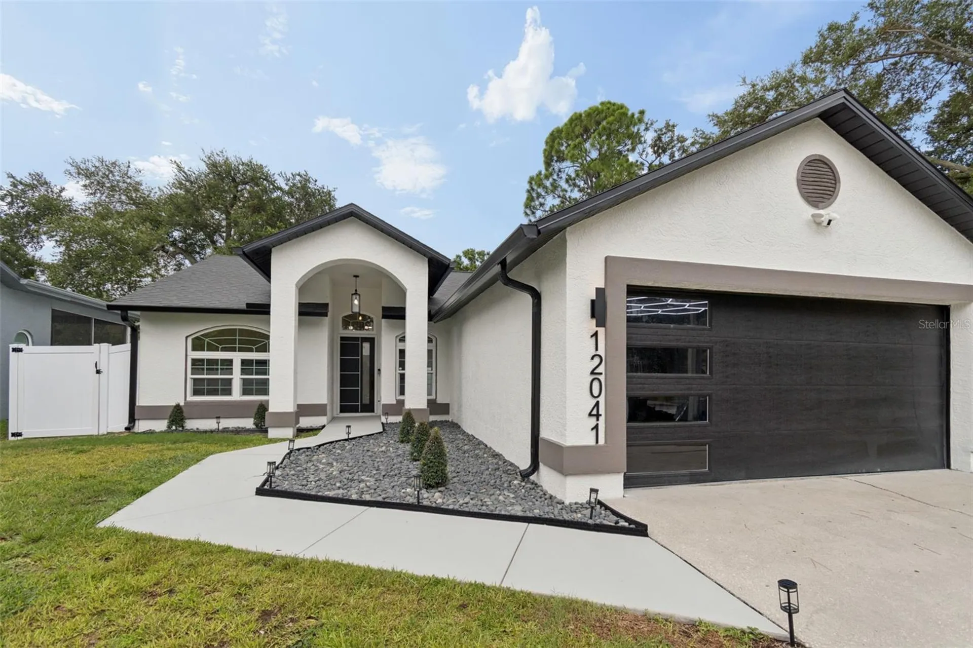 12041 68th Street Largo FL 33773