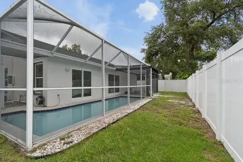 12041 68th Street Largo FL 33773