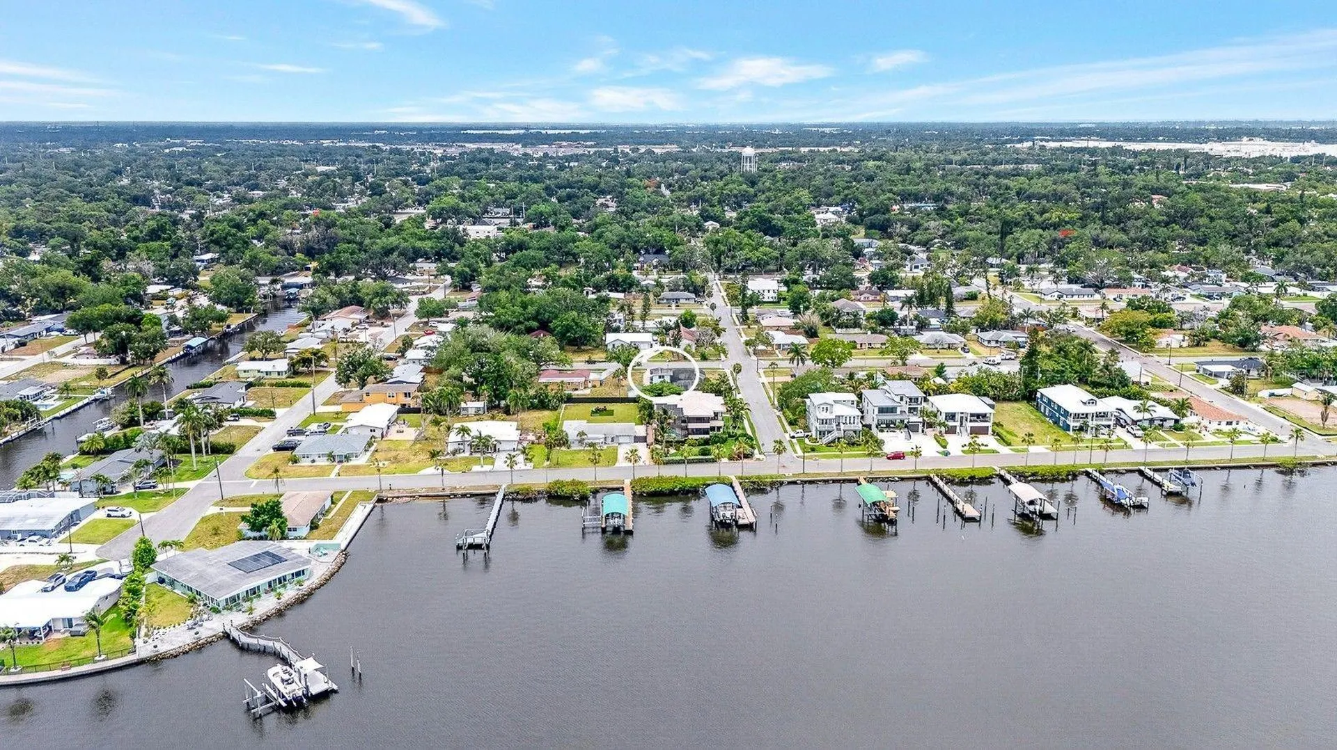 2009 1st Avenue E Bradenton FL 34208