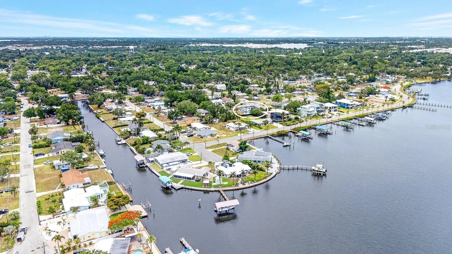 2009 1st Avenue E Bradenton FL 34208
