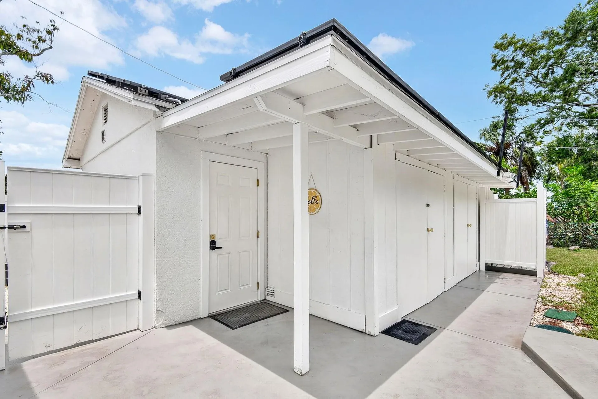 2009 1st Avenue E Bradenton FL 34208