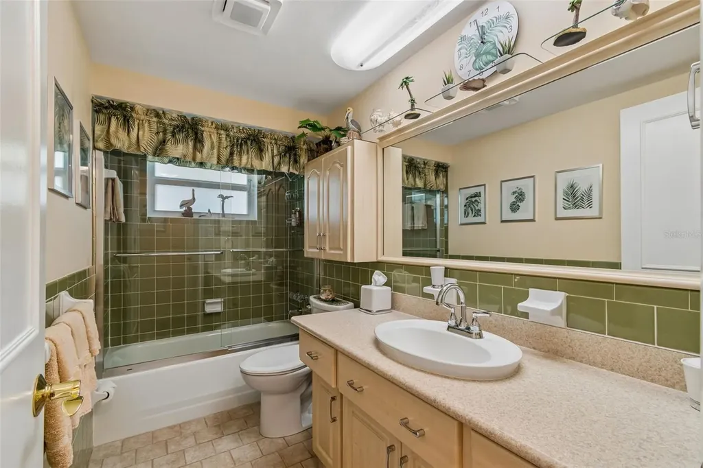 5843 Appletree Road Holiday FL 34690