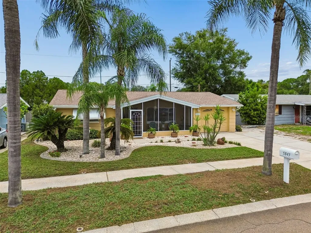5843 Appletree Road Holiday FL 34690