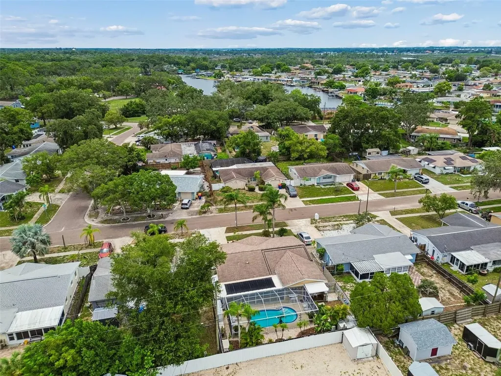 5843 Appletree Road Holiday FL 34690
