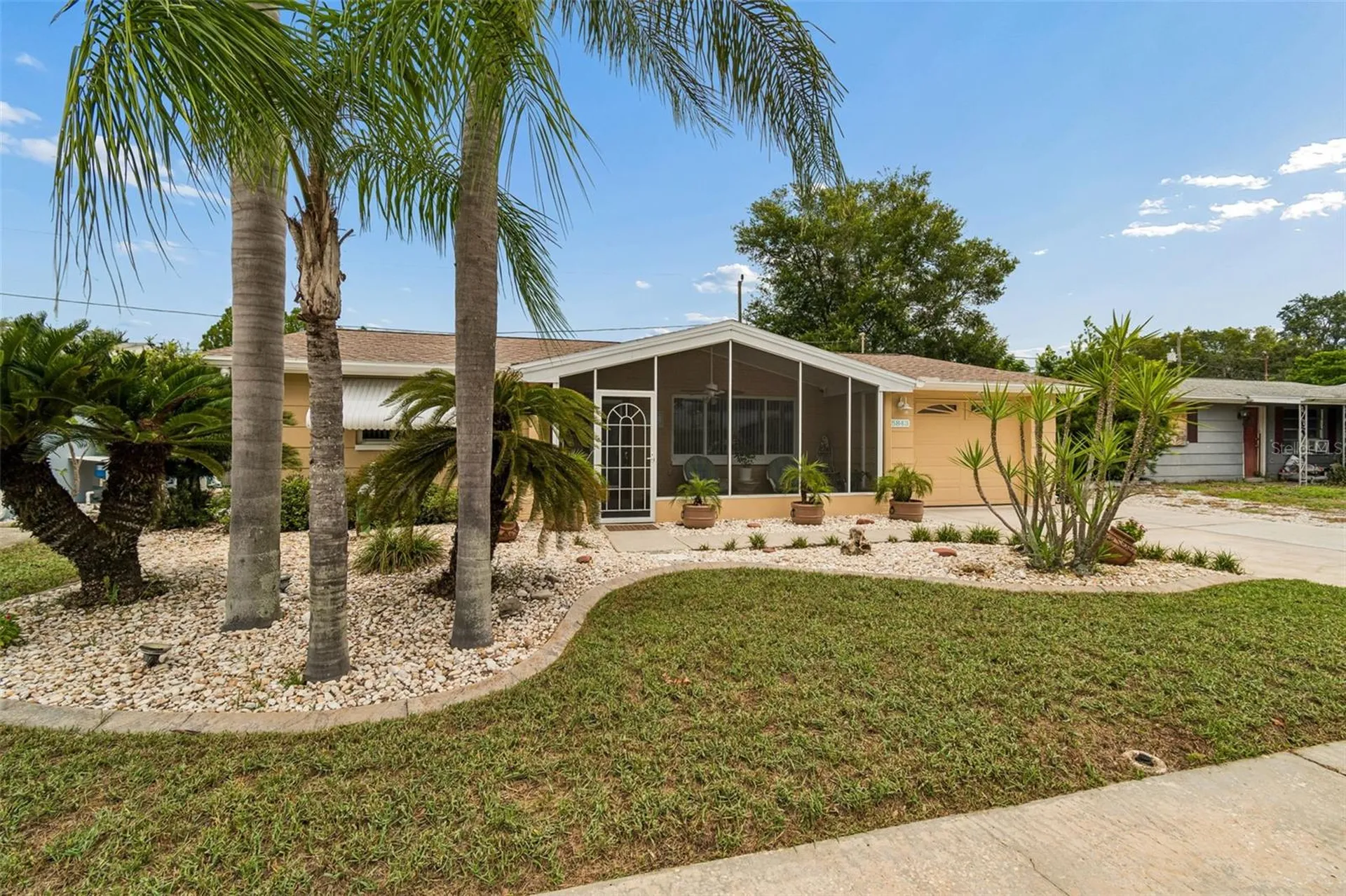 5843 Appletree Road Holiday FL 34690