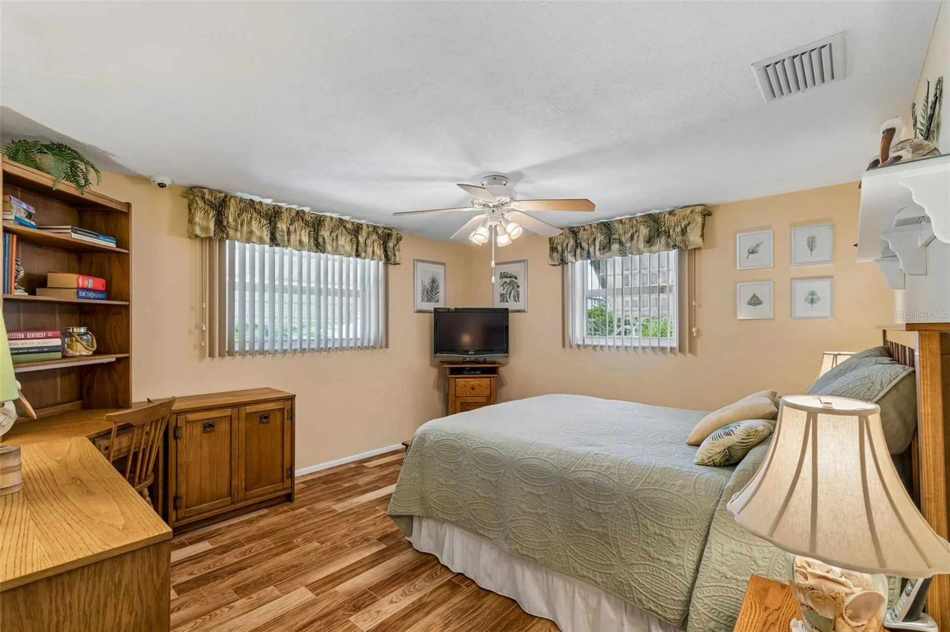 5843 Appletree Road Holiday FL 34690