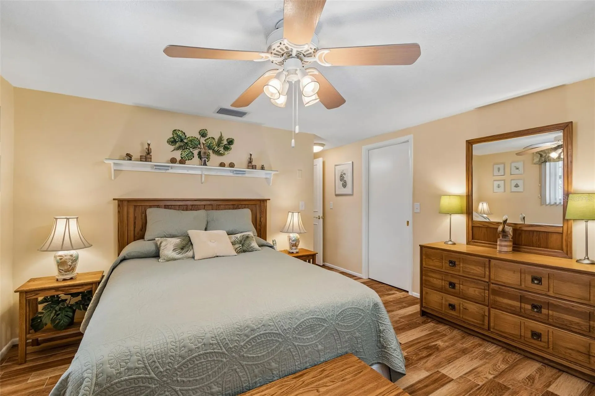 5843 Appletree Road Holiday FL 34690
