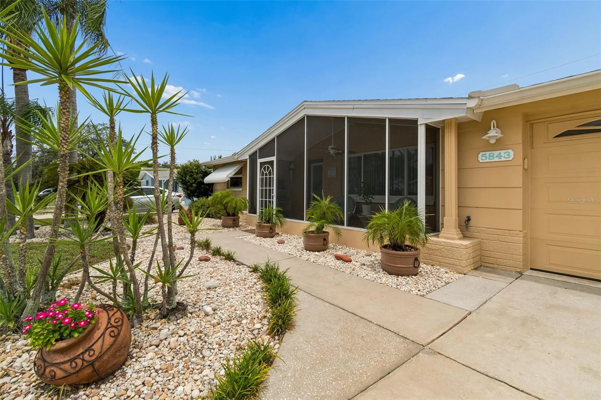 5843 Appletree Road Holiday FL 34690