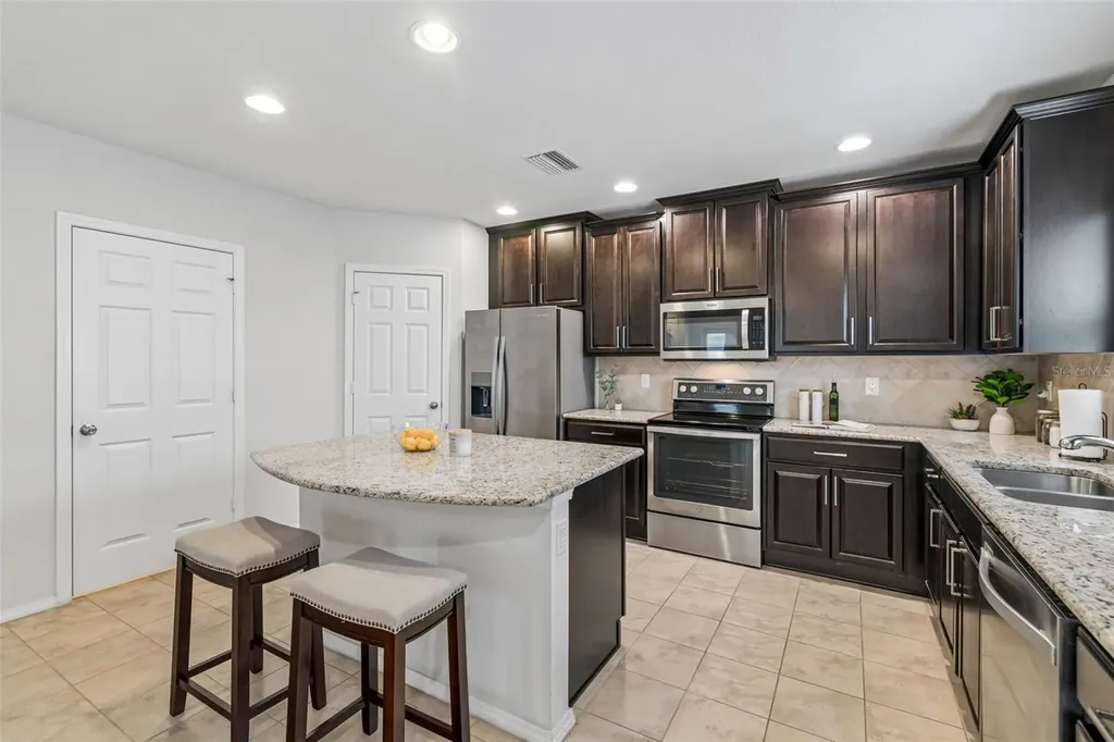 4741 Chatterton Way Riverview FL 33578
