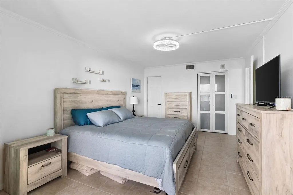 1230 Gulf Boulevard Clearwater FL 33767