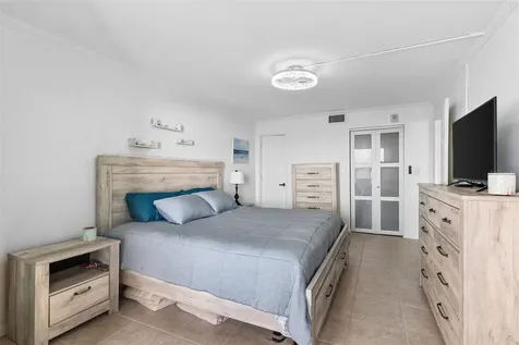 1230 Gulf Boulevard Clearwater FL 33767
