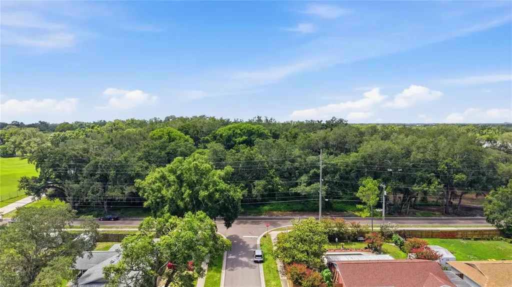 11211 Clay Pit Road Seffner FL 33584