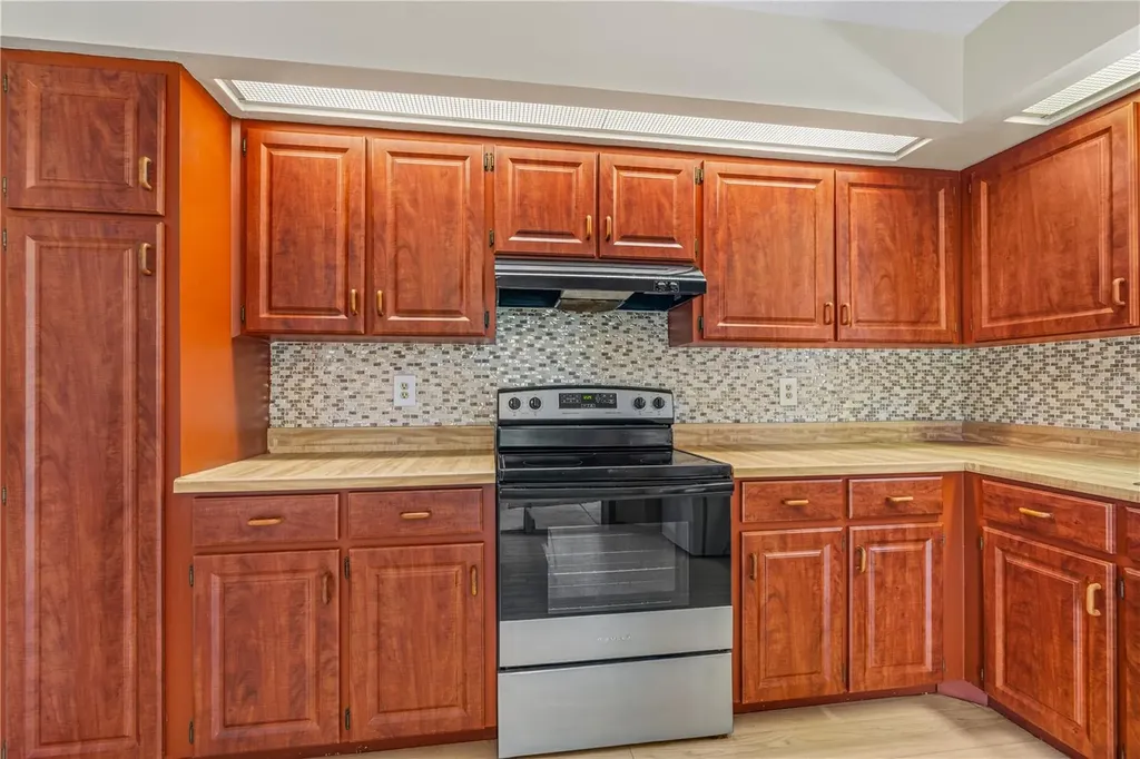 104 Shoal Creek Circle Daytona Beach FL 32114