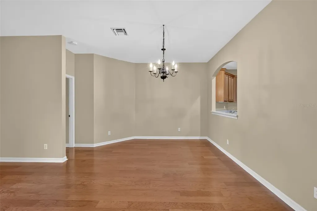 5809 Bounty Circle Tavares FL 32778