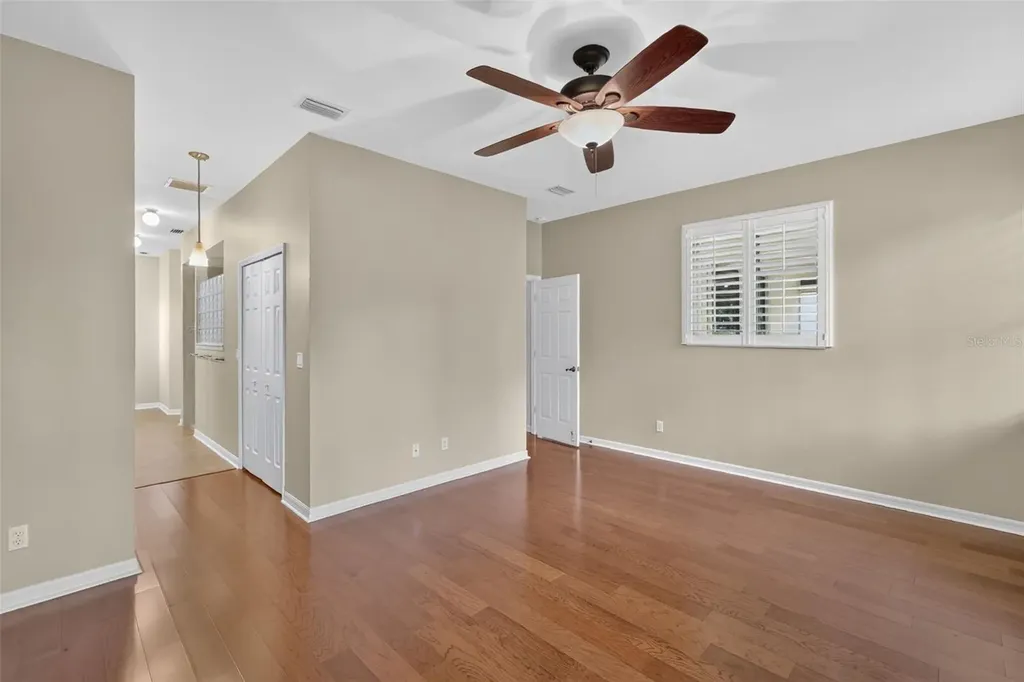 5809 Bounty Circle Tavares FL 32778