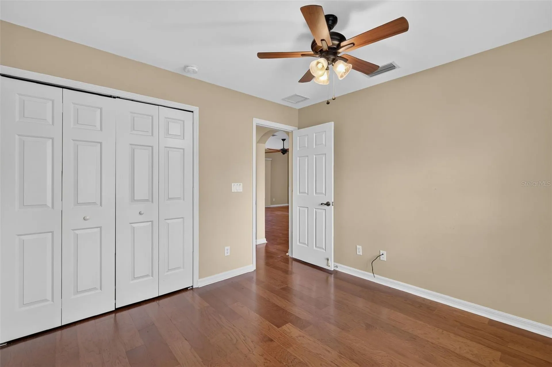 5809 Bounty Circle Tavares FL 32778