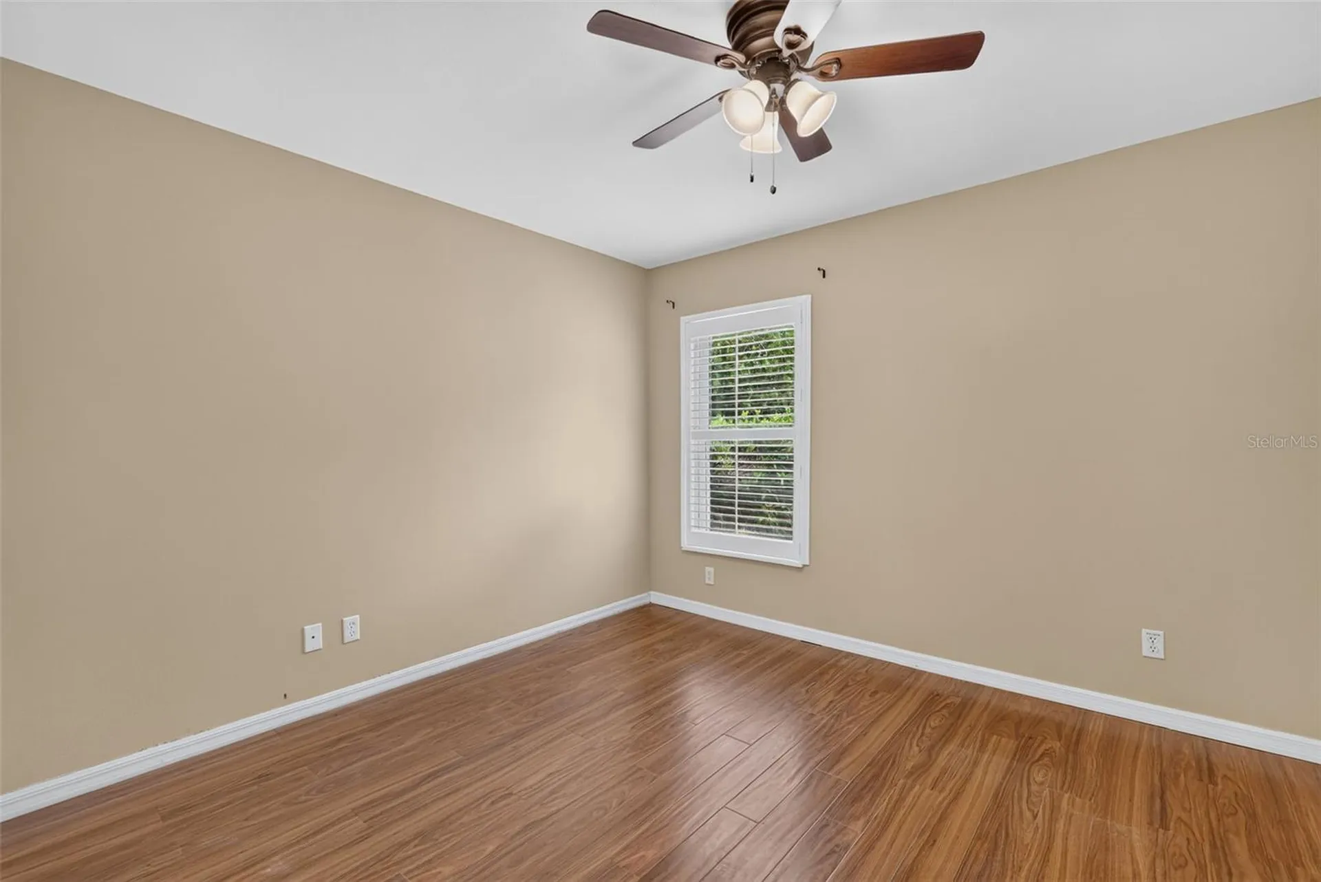5809 Bounty Circle Tavares FL 32778