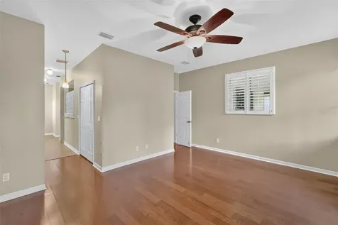 5809 Bounty Circle Tavares FL 32778