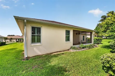 5809 Bounty Circle Tavares FL 32778