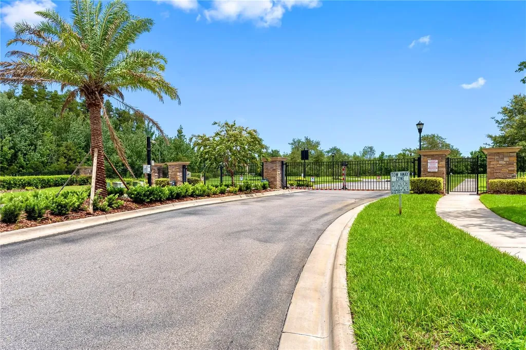 19343 Paddock View Drive Tampa FL 33647
