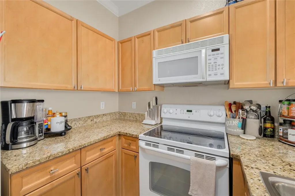 10015 6th Street N St Petersburg FL 33702