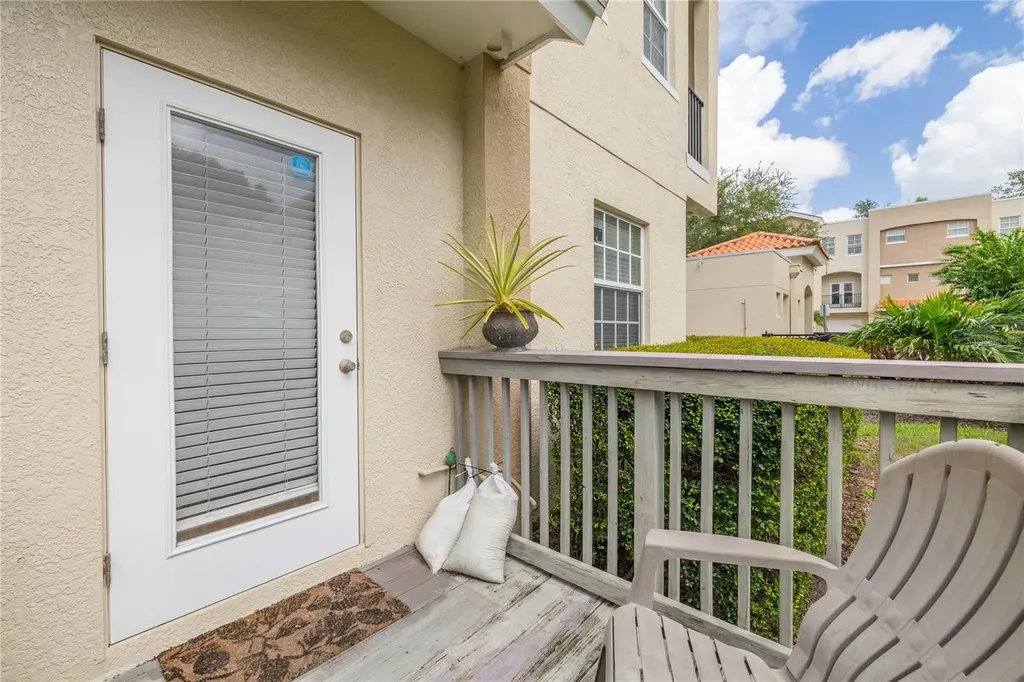 10015 6th Street N St Petersburg FL 33702