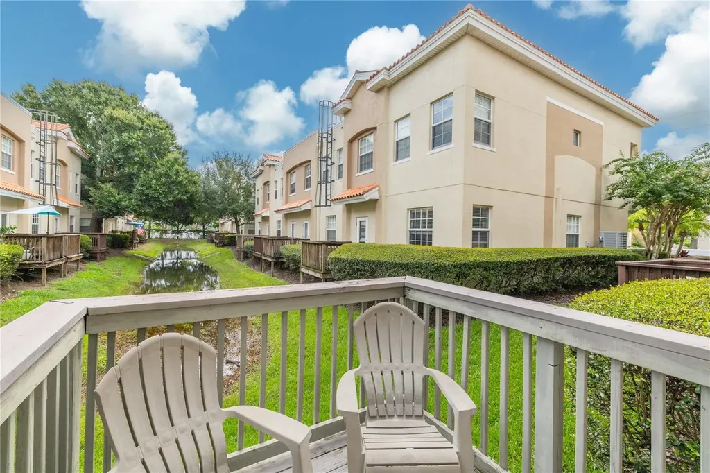 10015 6th Street N St Petersburg FL 33702